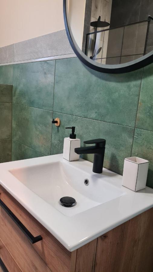 Goledzinow Urocze Apartamenty Na Wsi מראה חיצוני תמונה